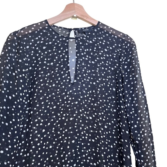 Theory Marah Star Dress in Black & Ivory - Picture 5 of 10